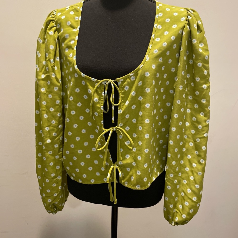 Levi’s Daisy Print Cropped Top Green Size XL BohoStyle Retro Peasant Cottage Hip